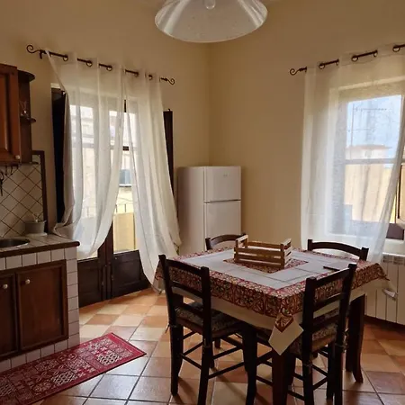 Nyaraló Le Pettegole *