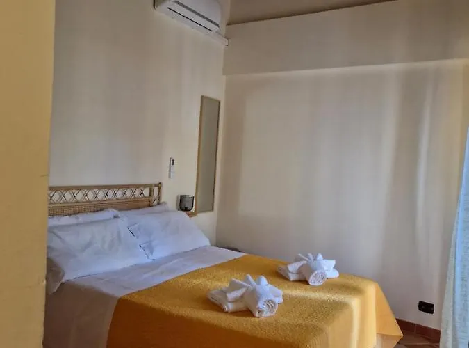 Le Pettegole Агрідженто